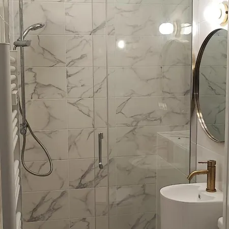 Le Cocoon Dore * ポアティエ