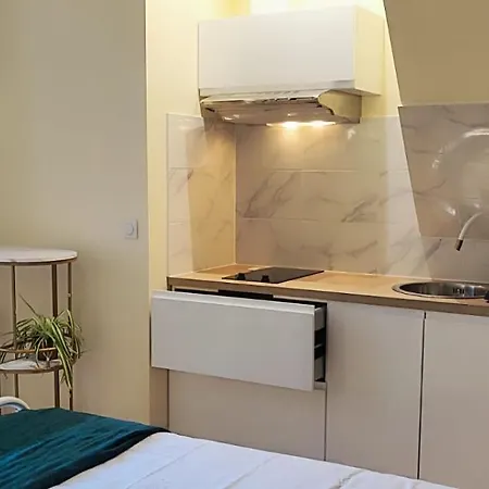 Le Cocoon Dore アパート ポアティエ