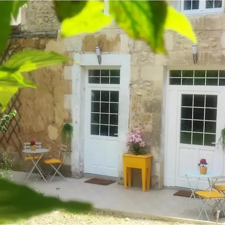 Le Cocoon Dore アパート